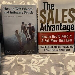 2  books How to Win Friends & Influence People & Sales Advantage Dale Carnegie